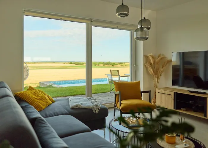 فيلة And Wellness Pannonia Elemir